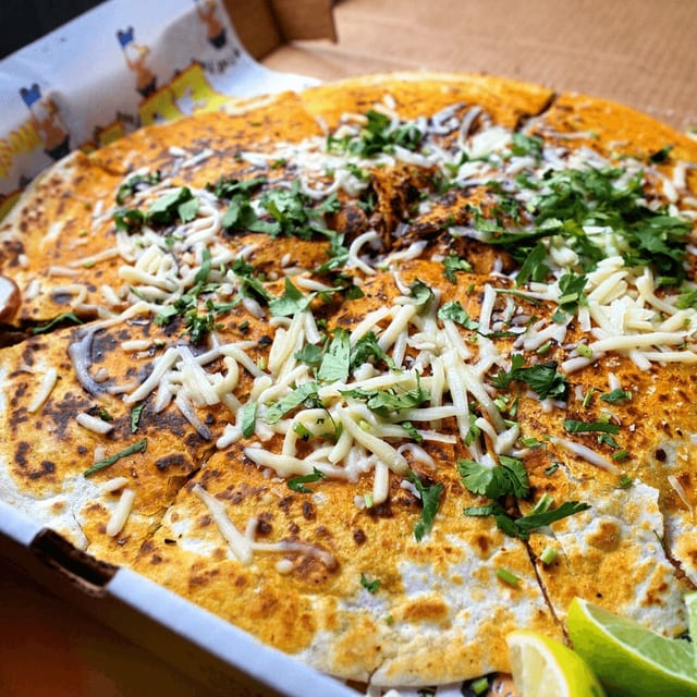 Pizza Birria.