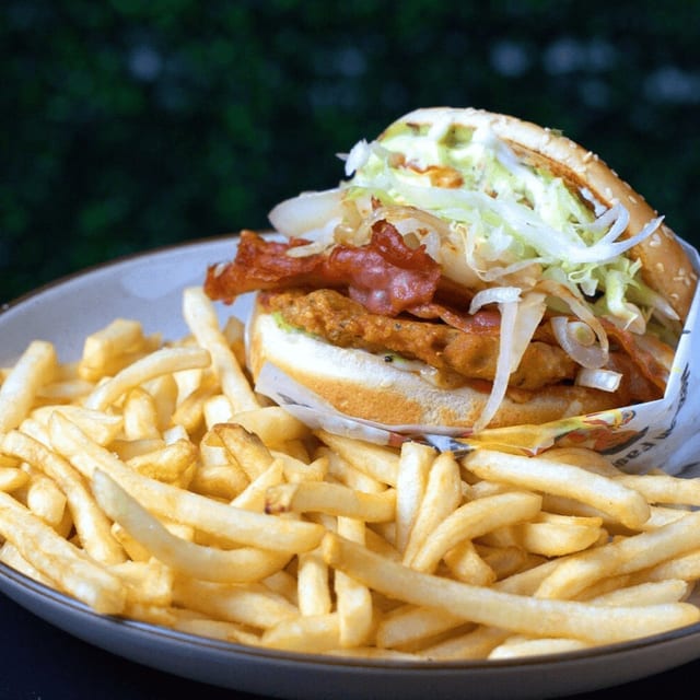 Chicken Burger.