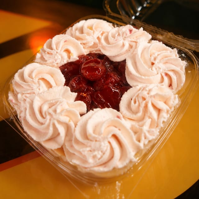 Tres Leches.